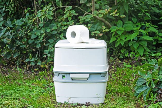 Best Porta potty delivery and setup  in Sarand, AL