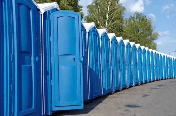 Portable Toilet Options We Offer in Saraland, AL